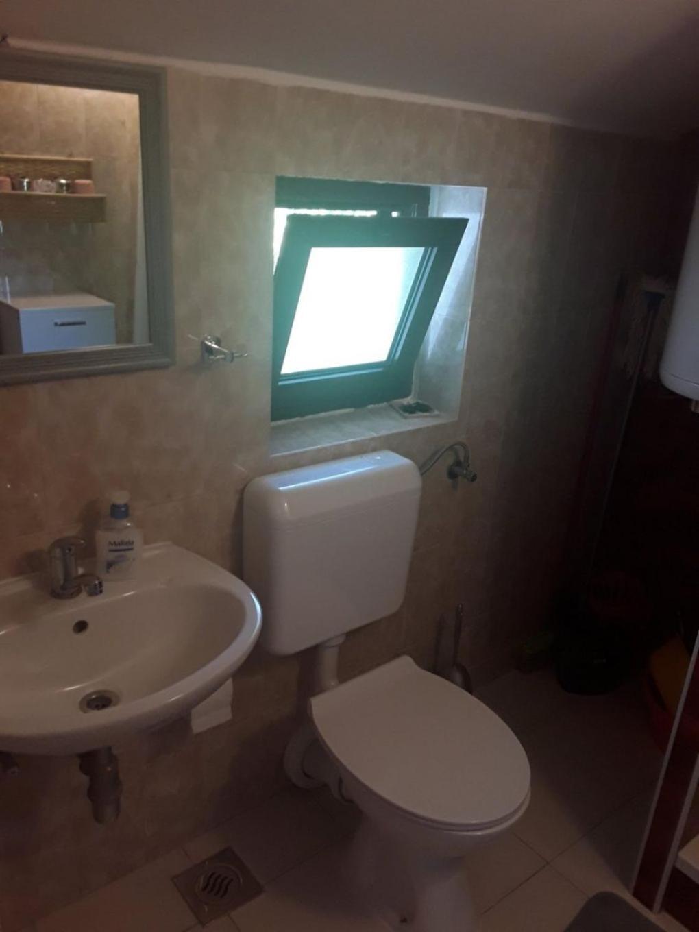 Apartments Frane-20M From Beach Barbat na Rabu Eksteriør billede