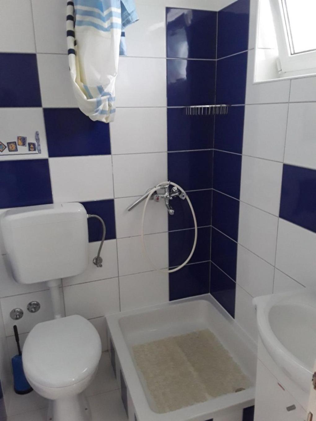 Apartments Frane-20M From Beach Barbat na Rabu Eksteriør billede