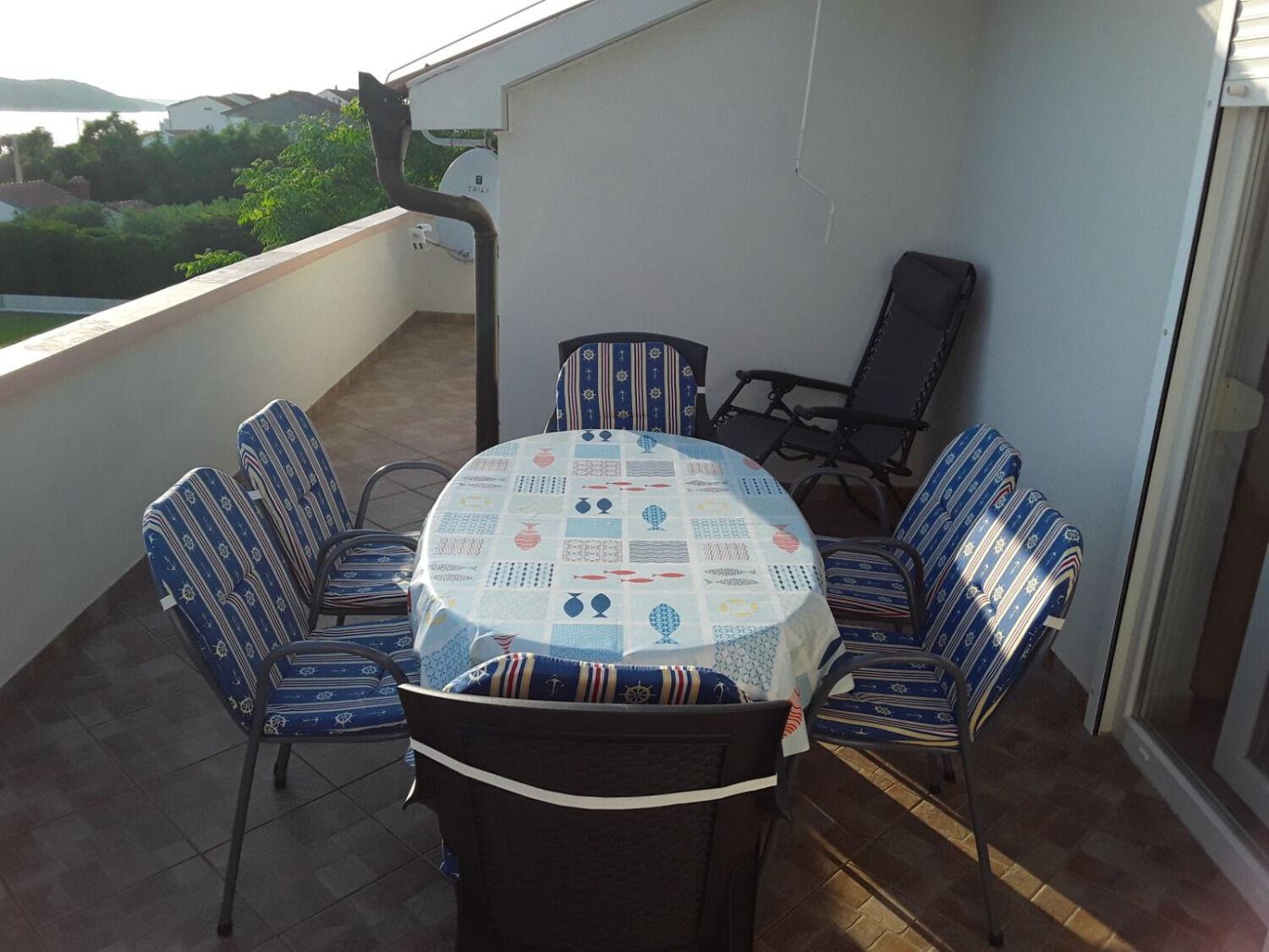 Apartments Frane-20M From Beach Barbat na Rabu Eksteriør billede