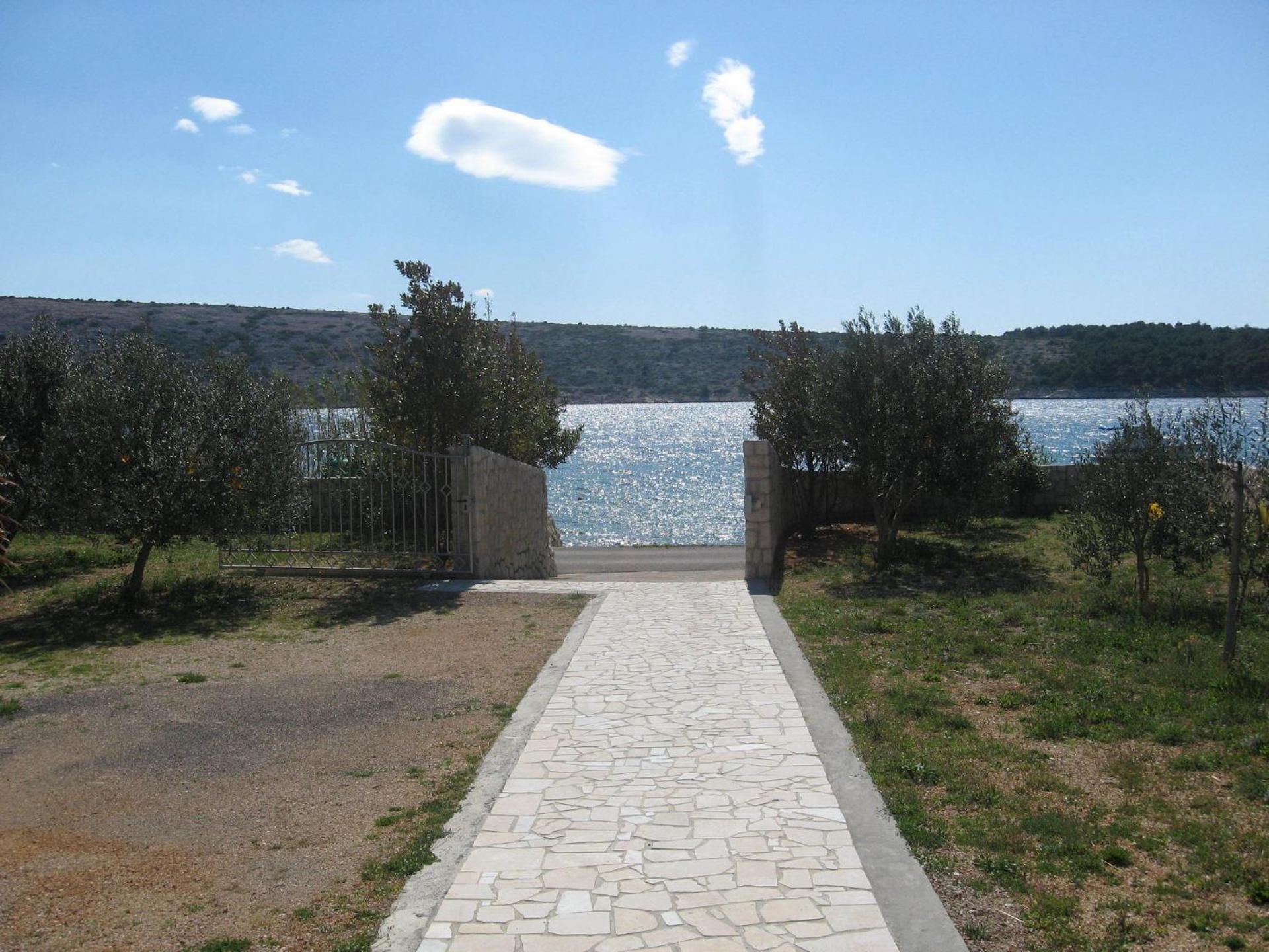 Apartments Frane-20M From Beach Barbat na Rabu Eksteriør billede